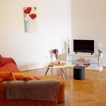 Apartment Matilda Макарска Екстериор снимка