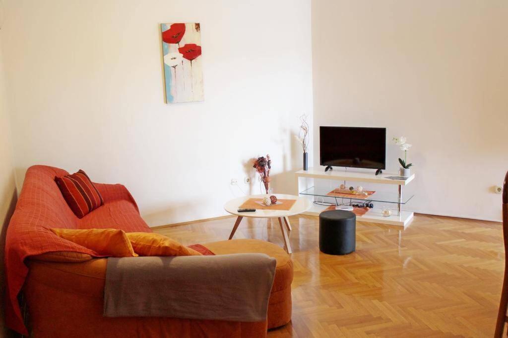 Apartment Matilda Макарска Екстериор снимка