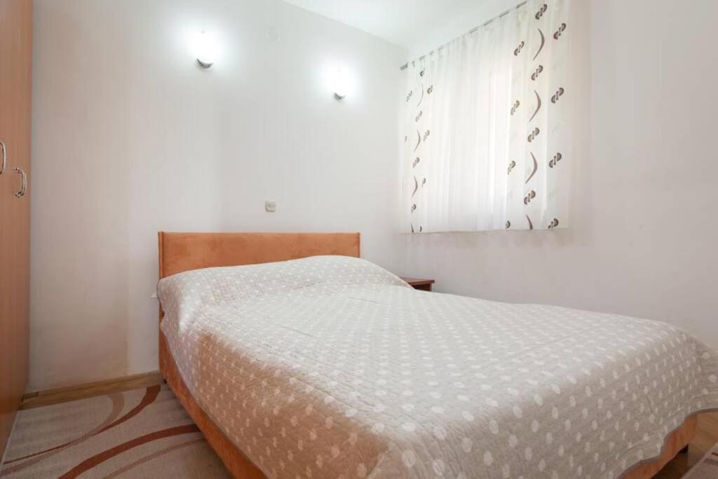 Apartment Matilda Макарска Екстериор снимка