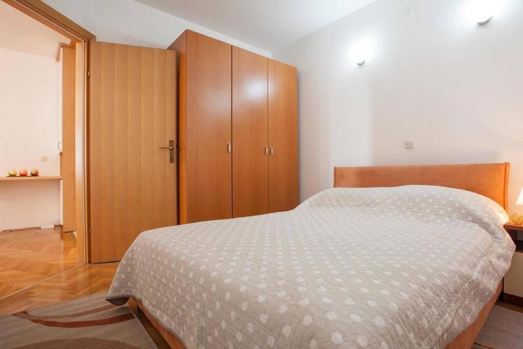 Apartment Matilda Макарска Екстериор снимка
